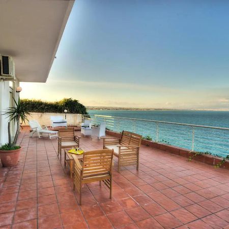 Terrazza Sul Mare Villa Agnone Bagni Esterno foto
